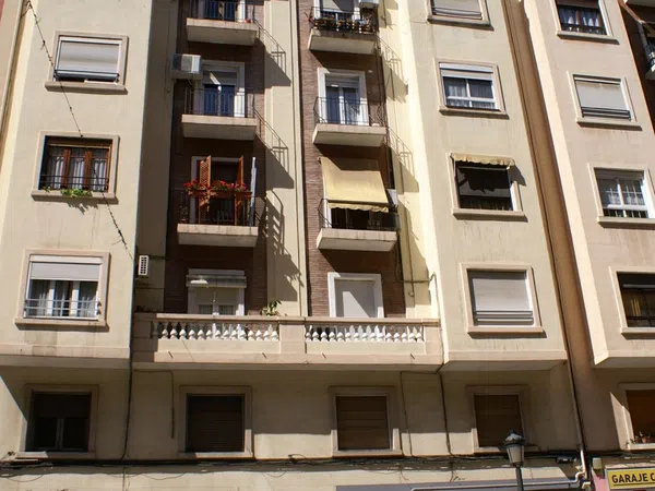 Piso en calle de calixt iii, 38