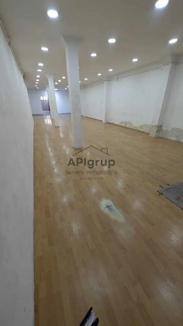 Local comercial en Sabadell - Foto 6