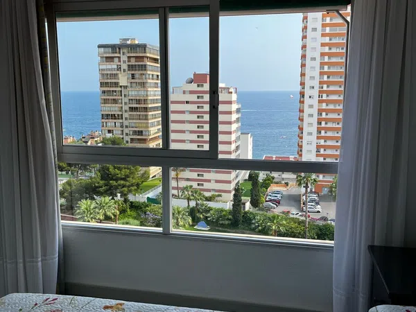 Piso en avenida de Uruguay, 6