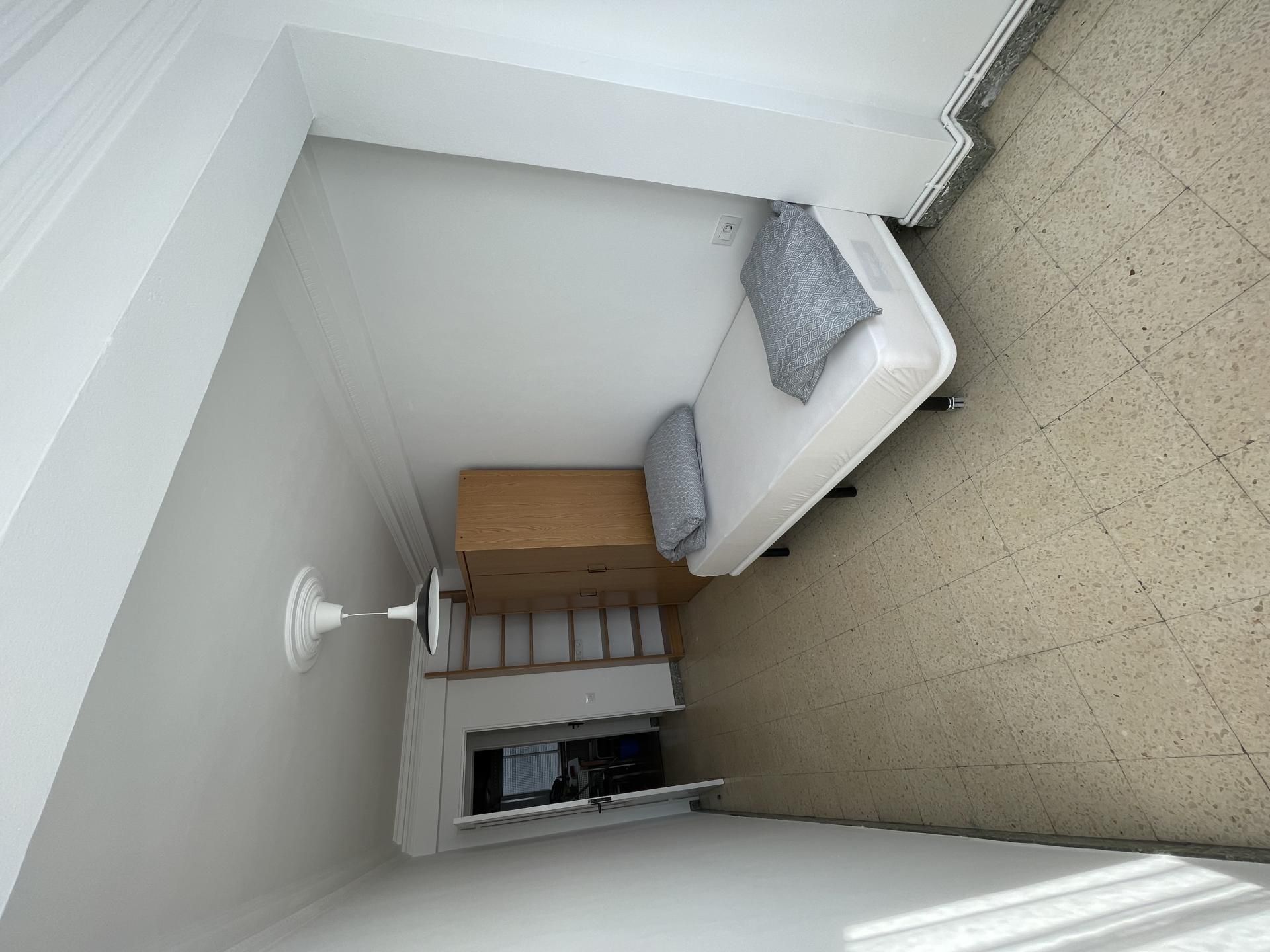 Piso en  Rúa de San Pedro de Mezonzo 26 - Foto 17