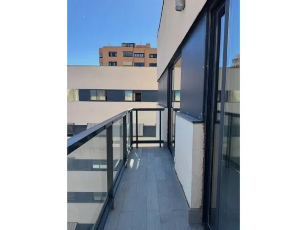 Piso en Calle Polop - Foto 14