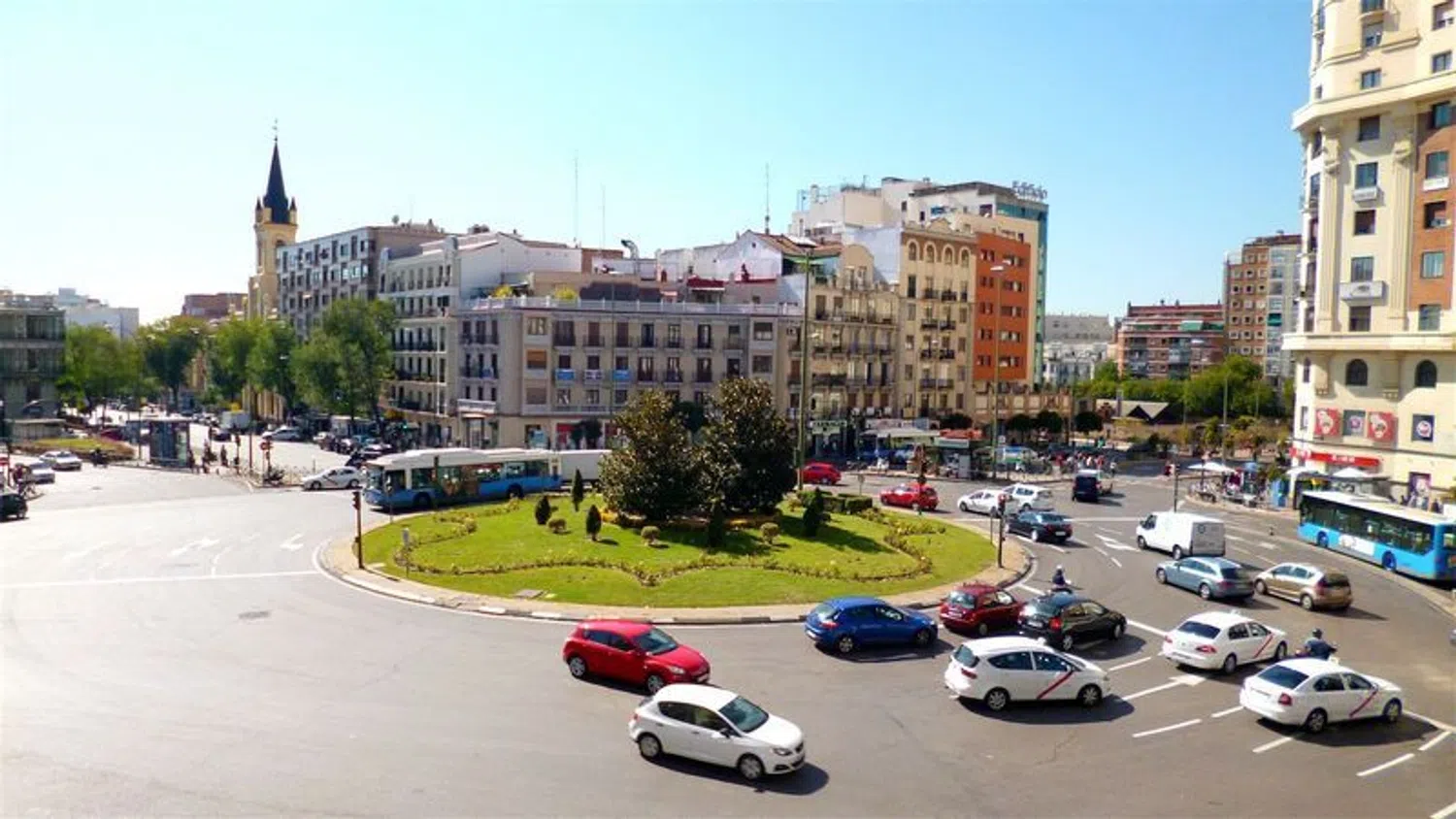 Piso en avenida de la Reina Victoria, 8 - Foto 18