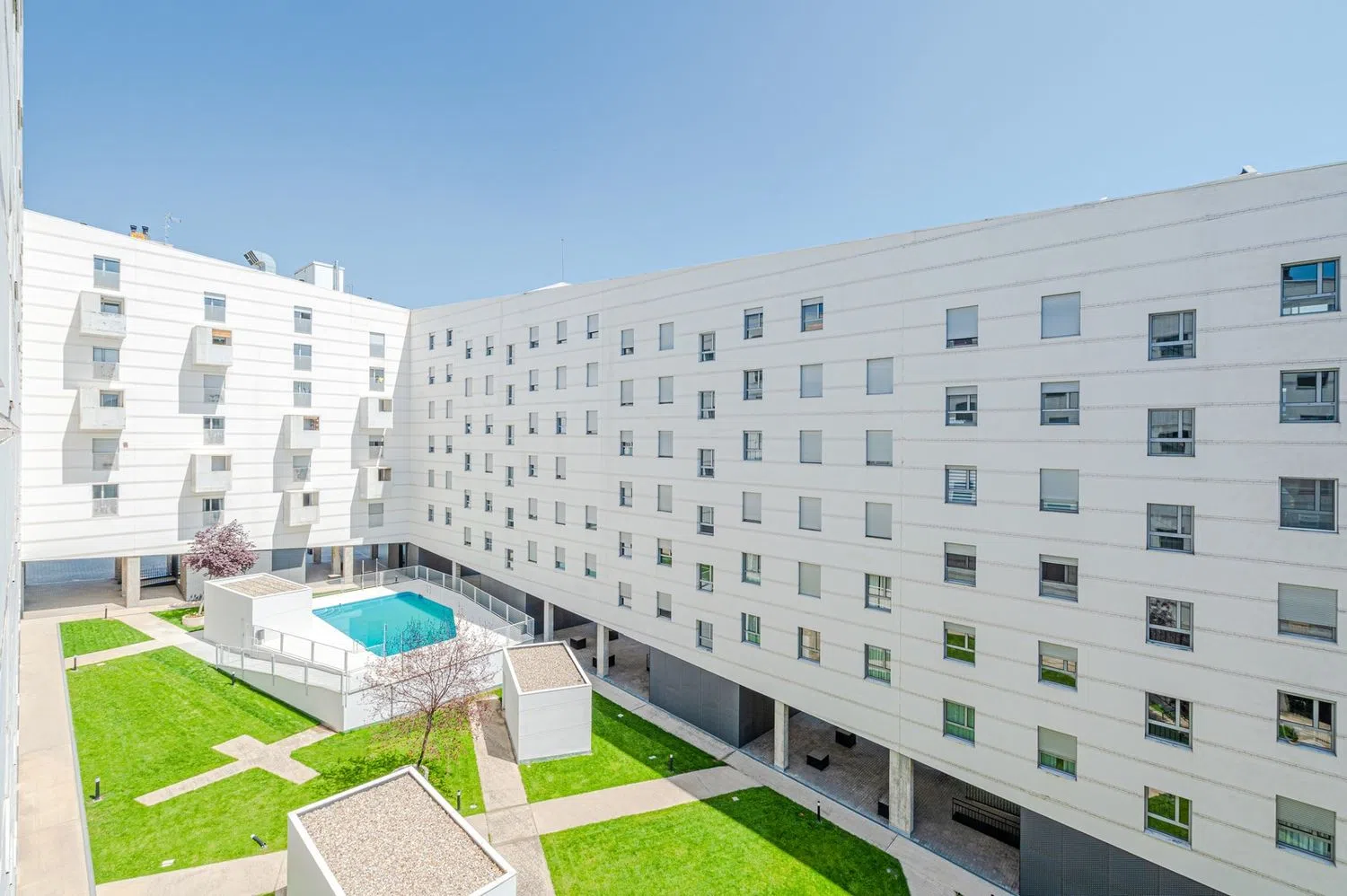 Piso en avenida de la Peseta - Foto 8