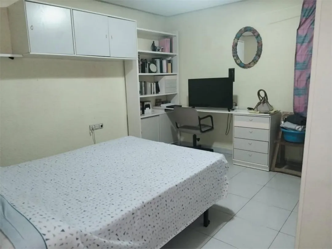 Piso en  Carrer Reina Victoria 51 - Foto 6