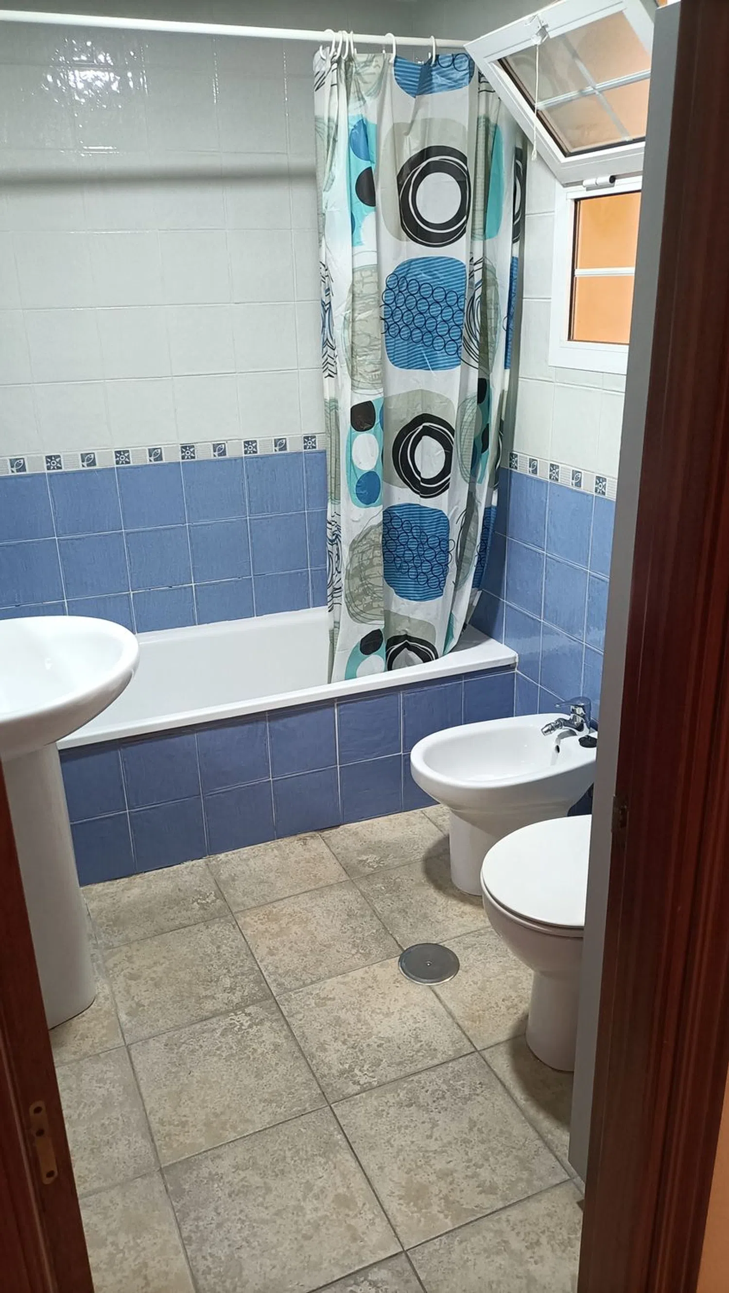 Piso en calle Eduardo Domínguez Ávila, 17 - Foto 3