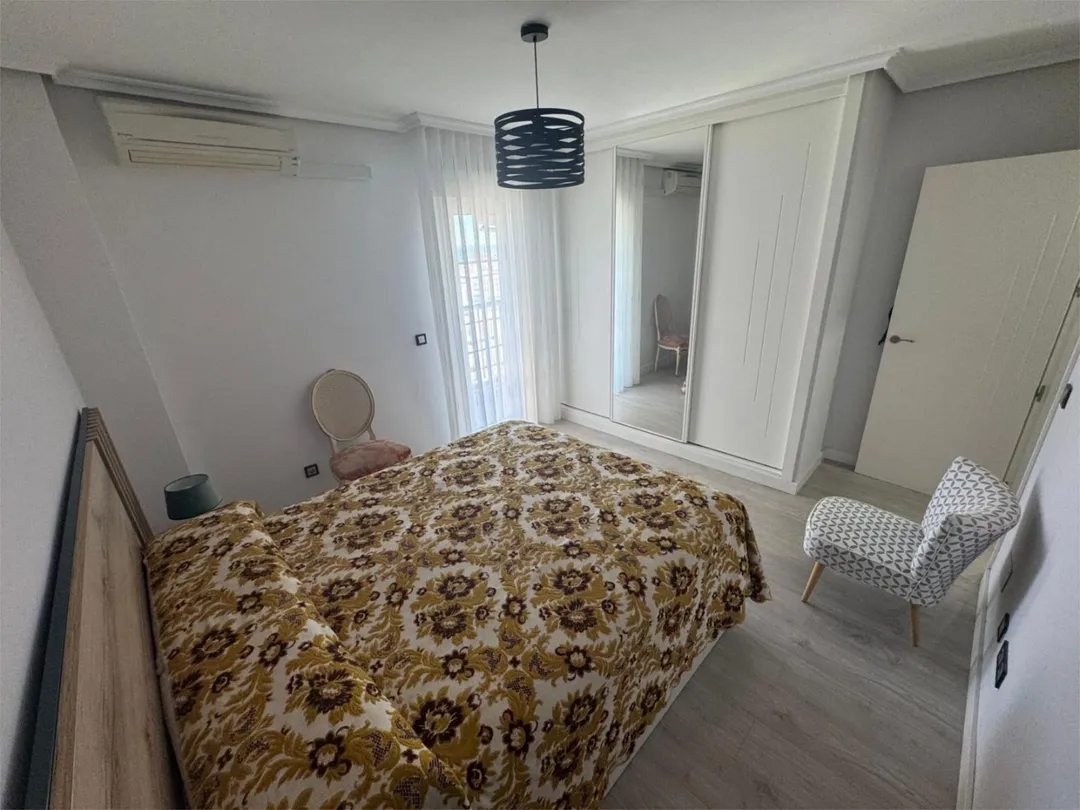 Piso en  Avenida Isabel Manoja 18 - Foto 17