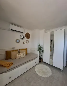 Estudio en  Carrer Sol Naixent 18 - Foto 11