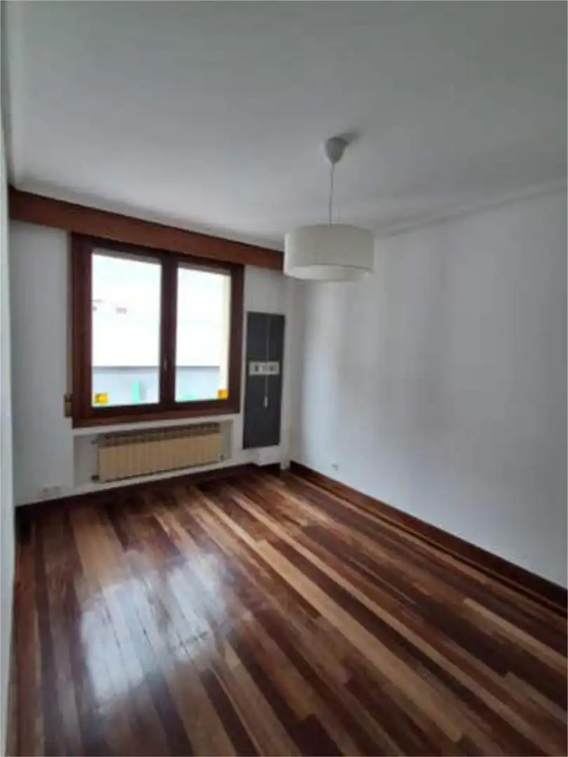 Piso en Abando - Foto 3