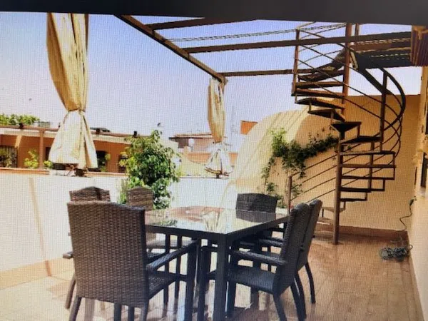 Ático en calle Amor de Dios, 68 - Foto 1