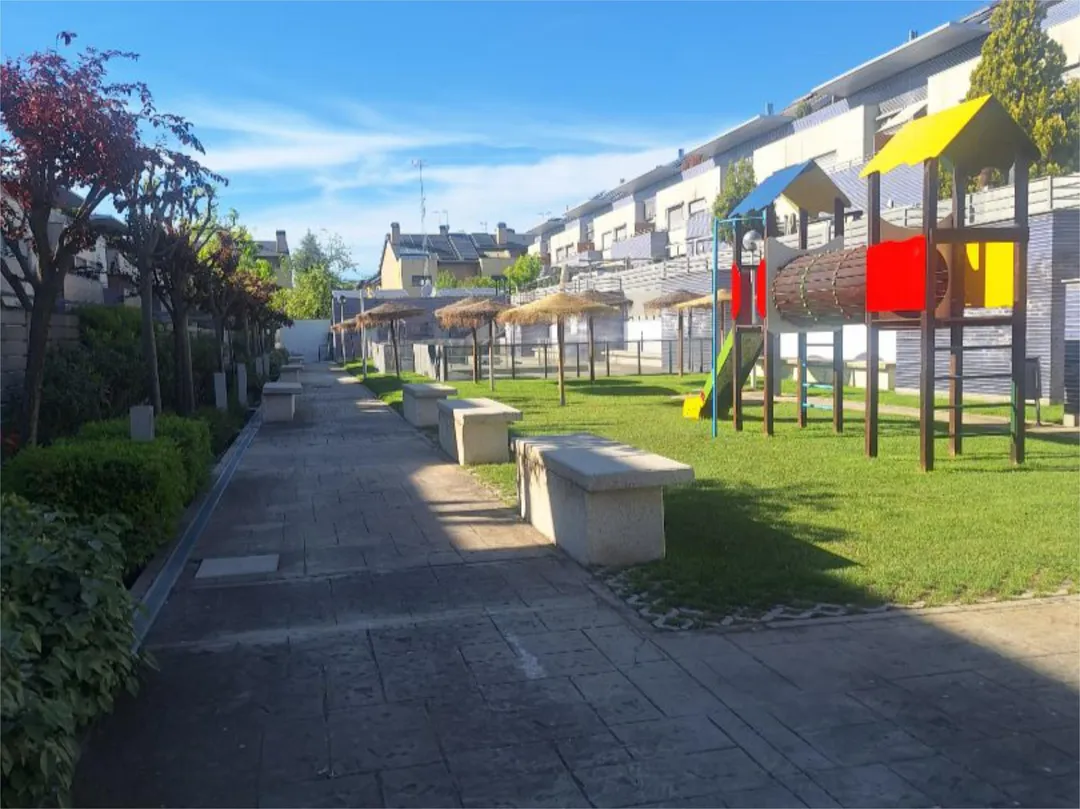 Chalet en Rivas-Vaciamadrid - Foto 3