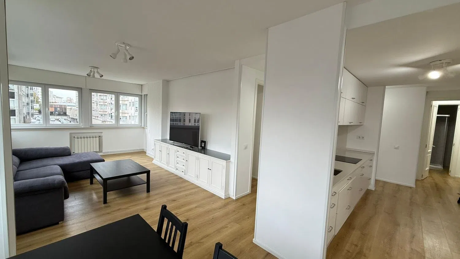 Piso en calle Álvaro Cunqueiro, 3 - Foto 4