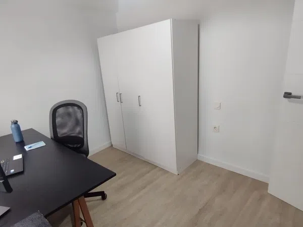 Piso en avenida de Carlos Haya, 11 - Foto 19