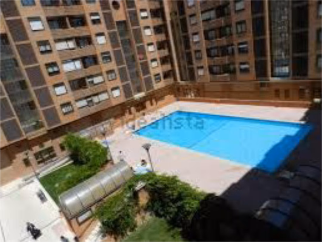 Piso en  Avenida de Villamayor 71 - Foto 3
