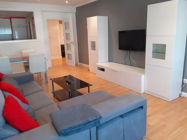 Piso en Plaza de Longoria Carbajal, 3, Salesas-Foncalada-Campoamor - Foto 6