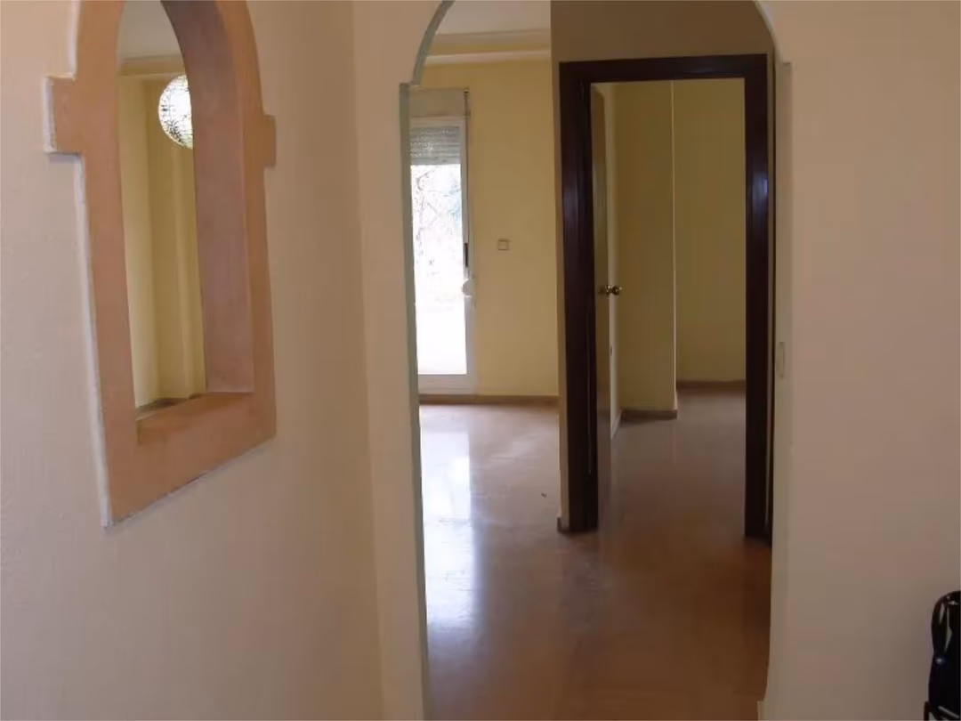 Piso en  Carrer del Mestre Joan Maǵal Benzo 41 - Foto 2