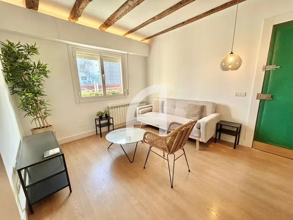 Piso en calle de Espoz y Mina