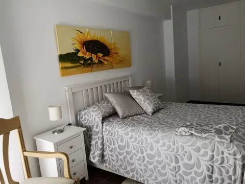 Piso en plaza Edipo, 3