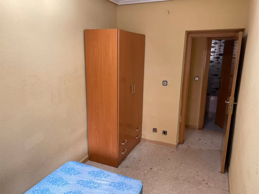 Piso en  Calle de San Asturio Serrano 4 - Foto 4