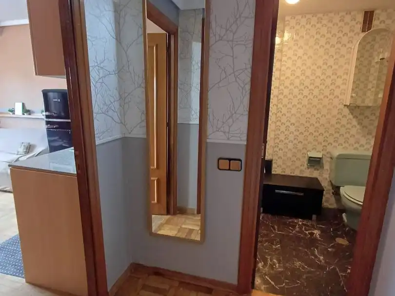 Apartamento en  Calle Pérez de la Sala 33 - Foto 8