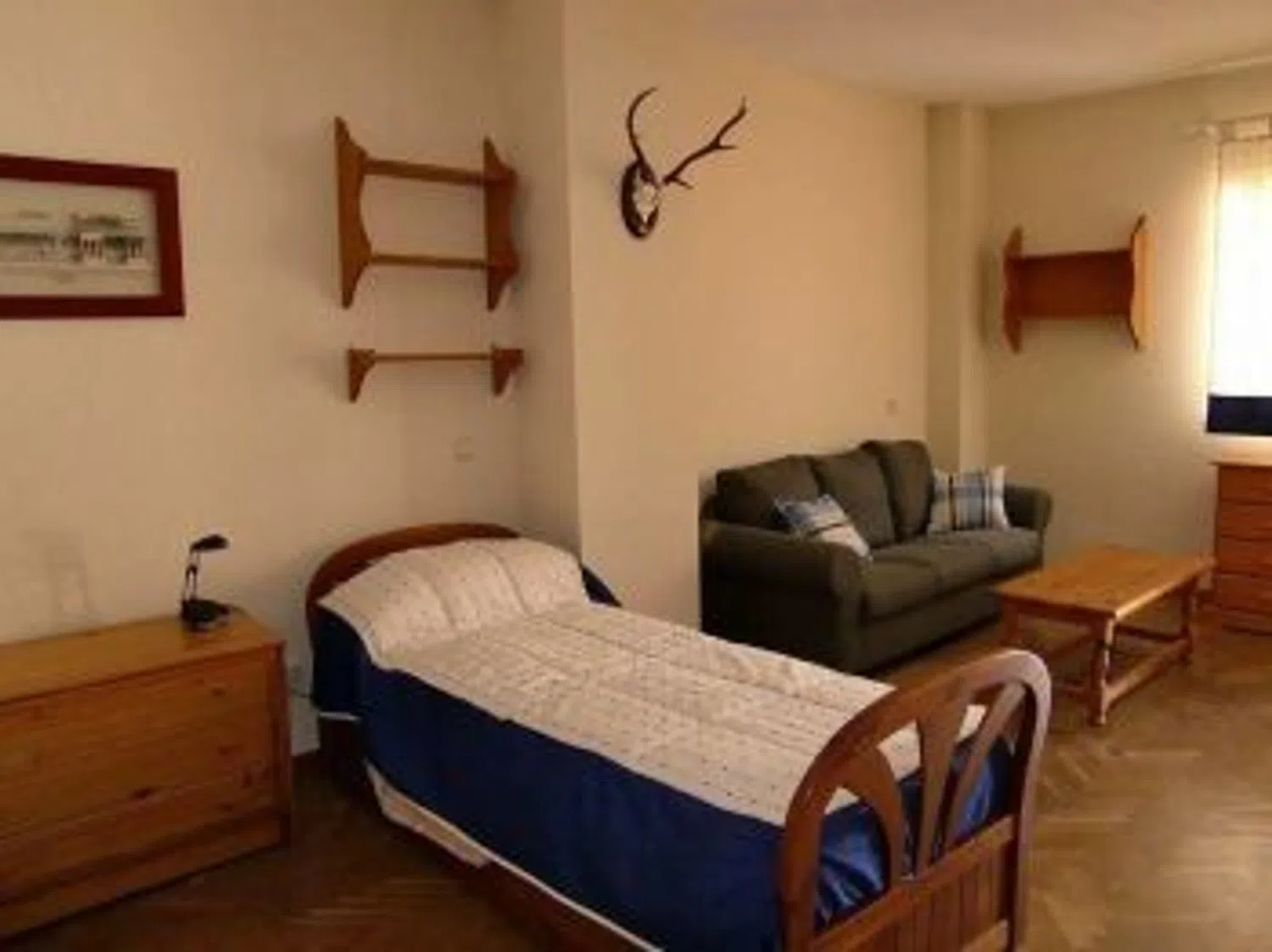 Piso en C. de Meléndez Valdés, 14 - Foto 1