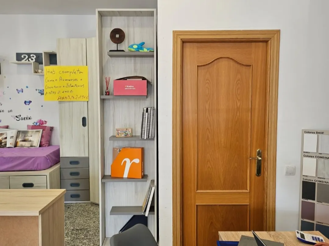 Local comercial en  Passeig del Camp del Roure 54 - Foto 6