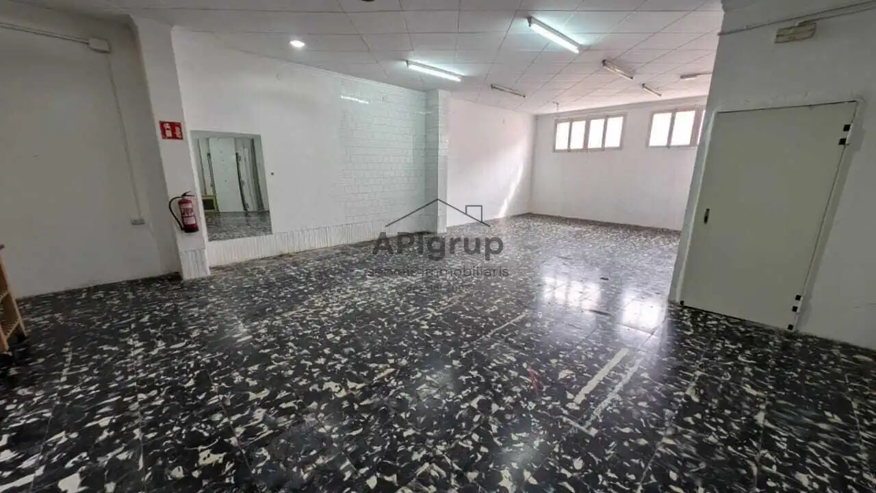 Local comercial en Sabadell - Foto 13