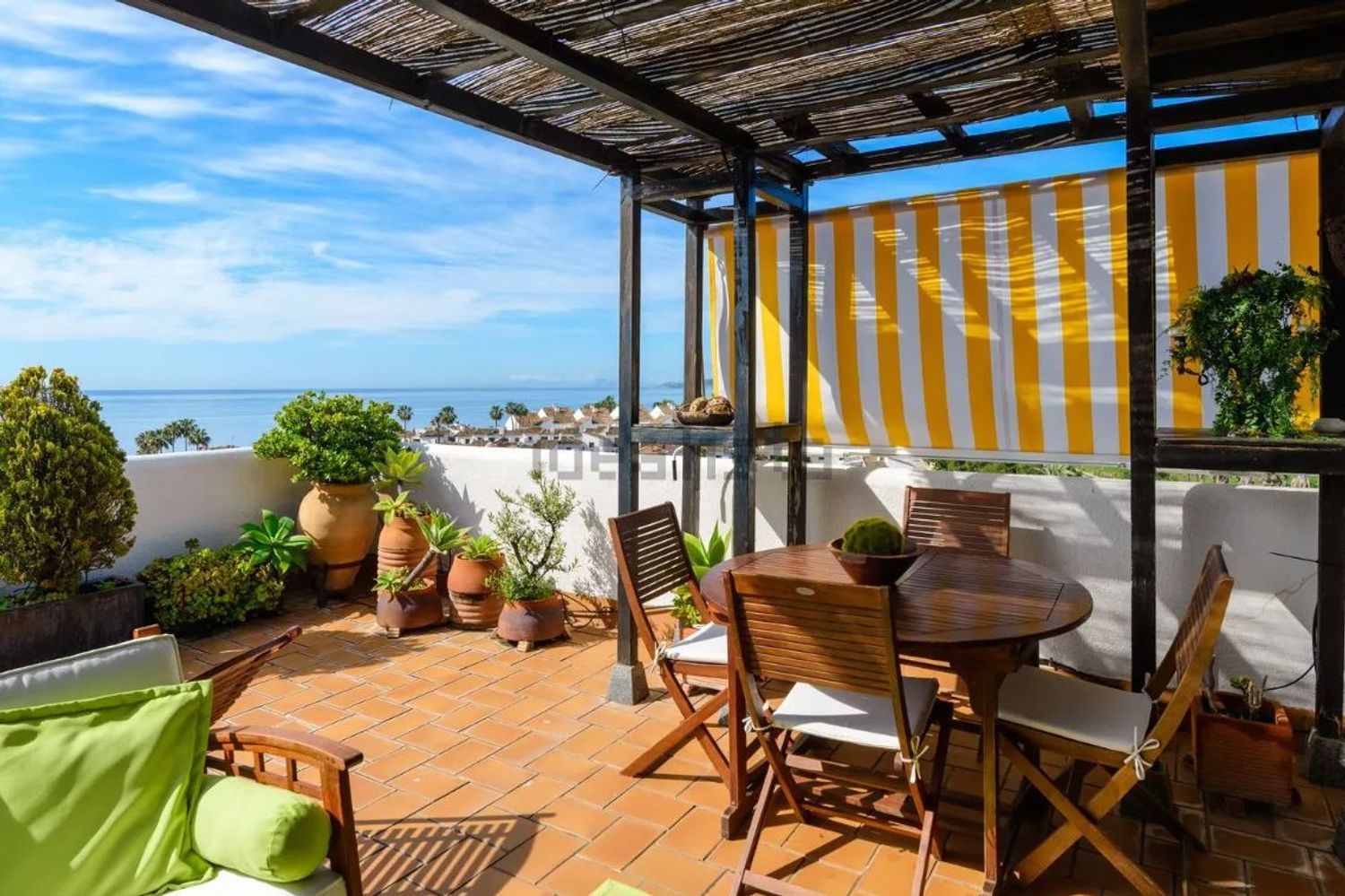 Piso en Urb. Bahia De Estepona, 340 n - Foto 3