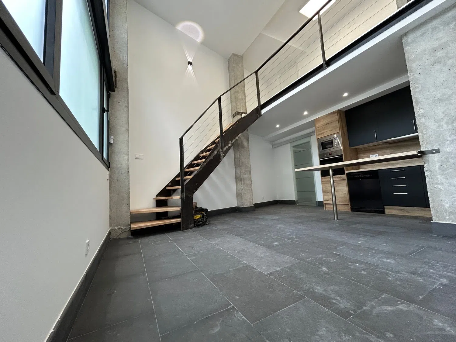 Dúplex en Barrio Los Rosales - Foto 1
