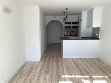 Piso en  Avinguda d'Emerencià Roig i Raventós 26 - Foto 8