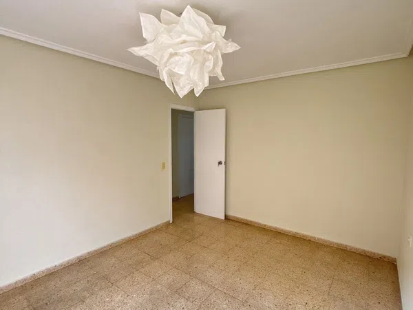 Piso en Plaza de Santiago Suárez Santi, 10, La Creu Coberta - Foto 10