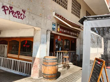 Local comercial en  Carrer de Molí de la Torre 55 - Foto 2