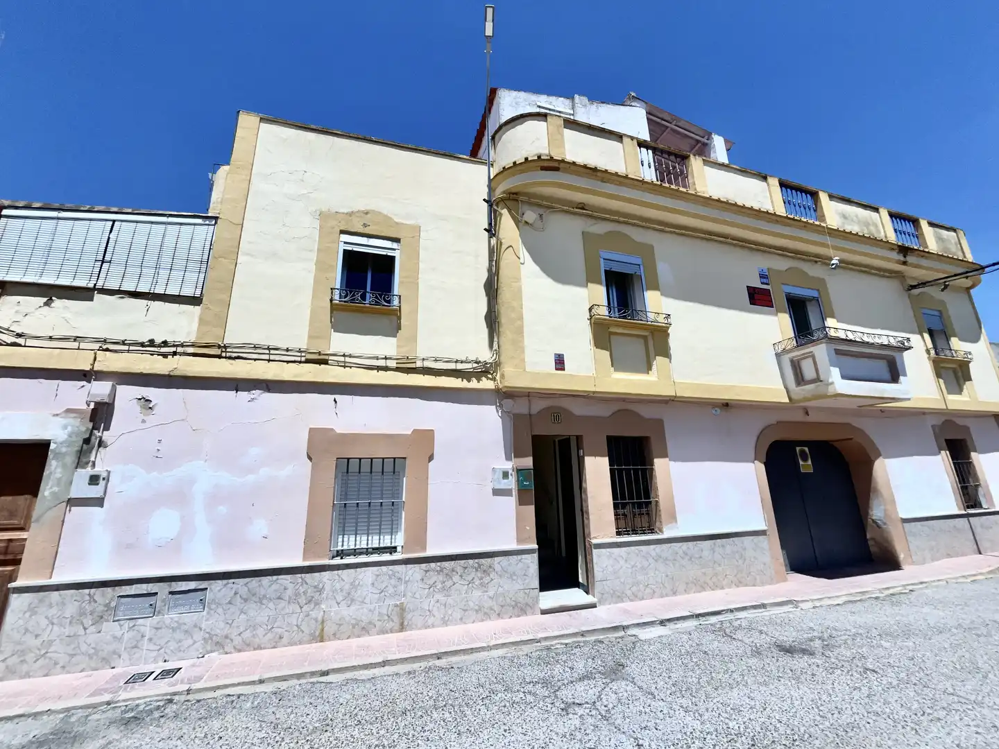 Casa adosada en  Calle Teruel 10 - Foto 6