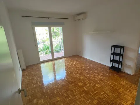 Piso en calle de Nicaragua, 13