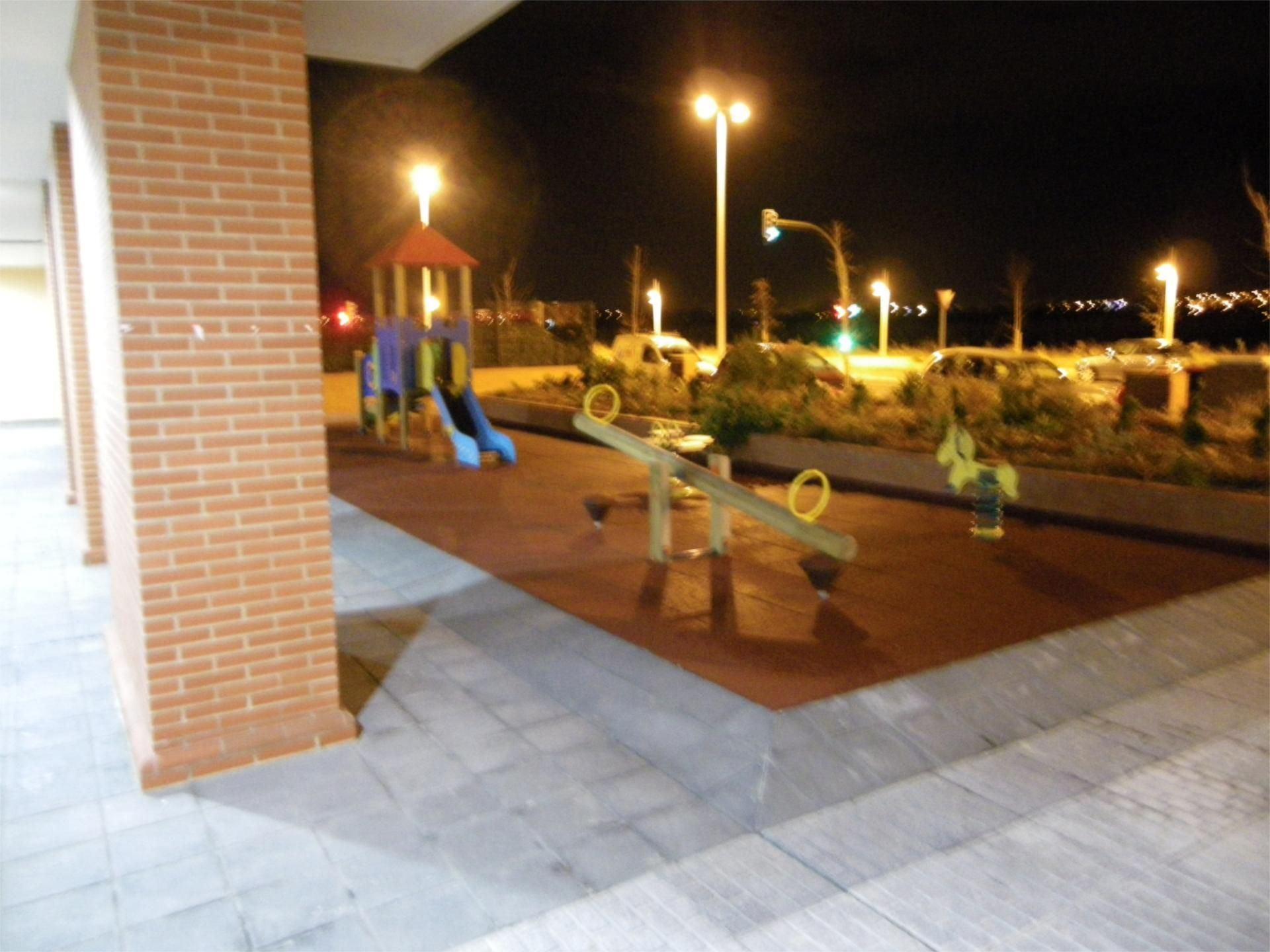 Piso en  Calle Rosalía de Castro 25 - Foto 16