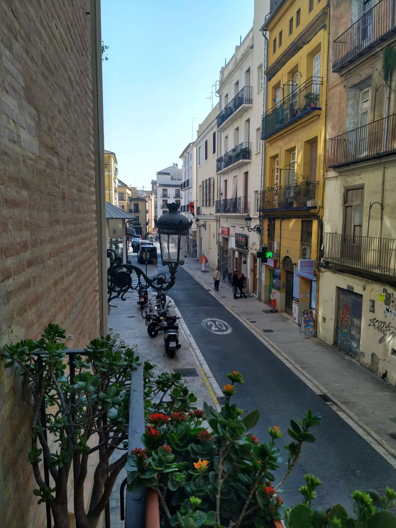Estudio en calle de la Corona, 6 - Foto 17