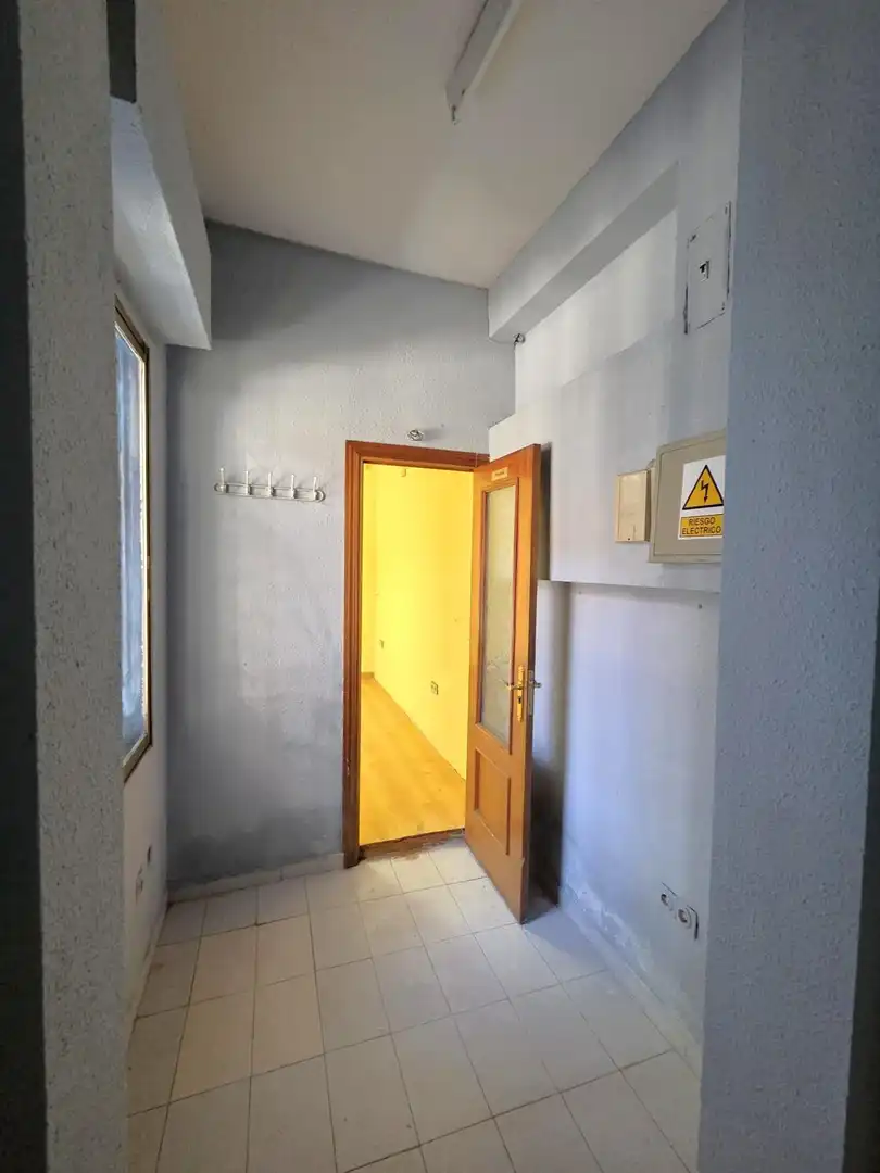 Local comercial en  Calle TERUEL - Foto 18