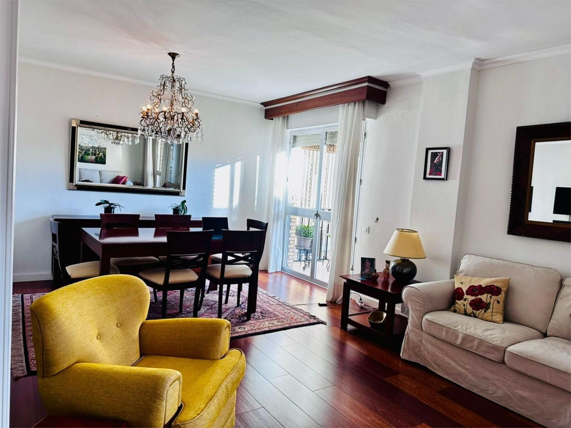 Piso en  Calle Bailén 42