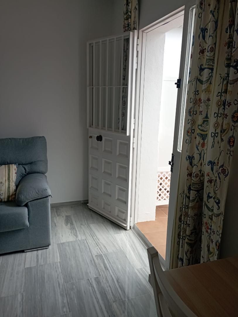 Piso en  Calle Escritor Enrique y Castillo 5 - Foto 7