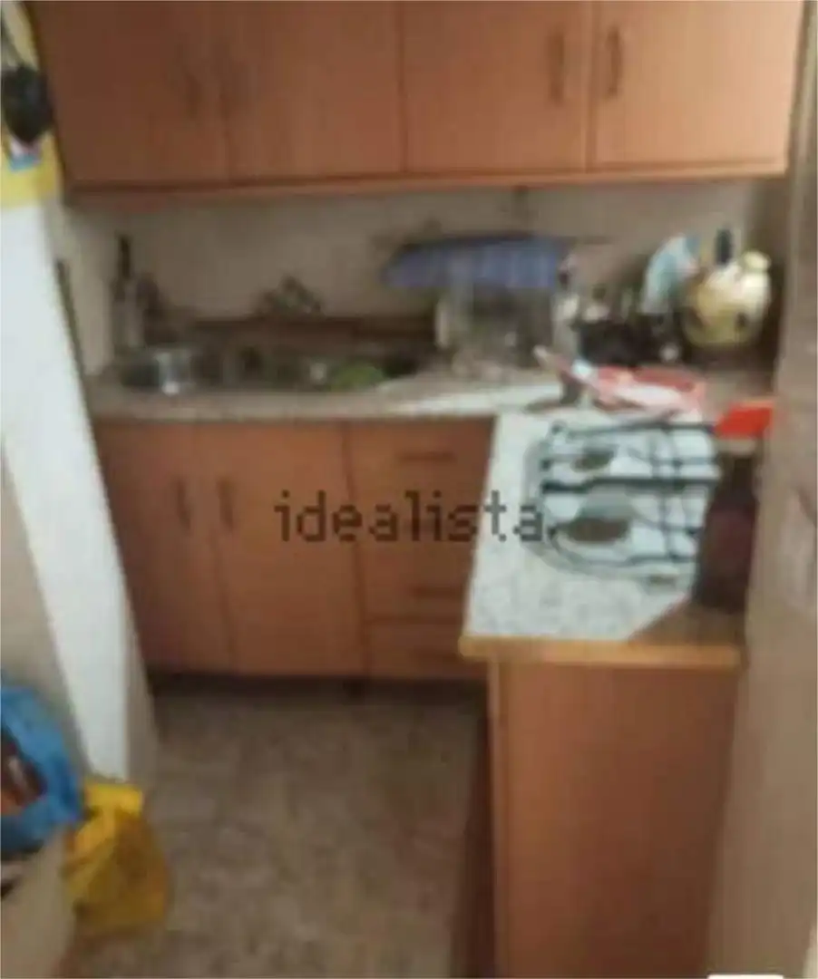 Casa adosada en Muy cerca del hospital - Foto 4