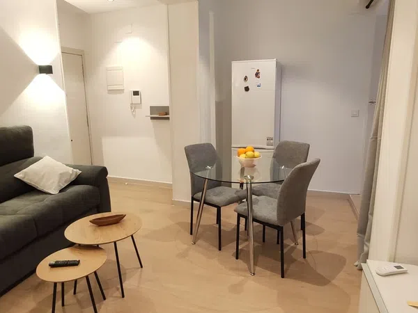 Estudio en calle del Mestre Sosa, 23 - Foto 2