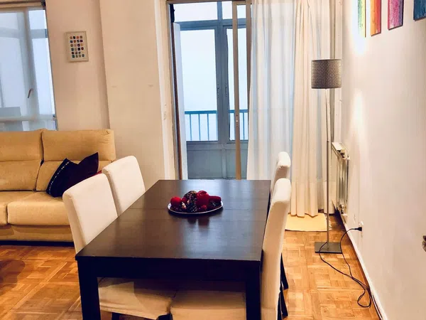 Piso en calle de Padilla, 72