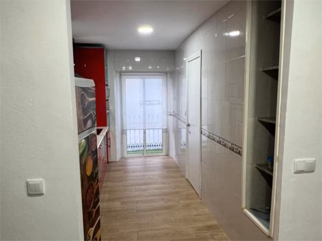 Piso en  Plaza Alcalde Antonio Canales 3 - Foto 5