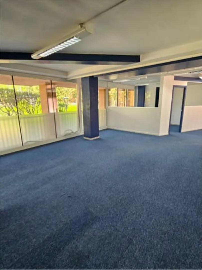 Local comercial en Residencial TV3 - Foto 2