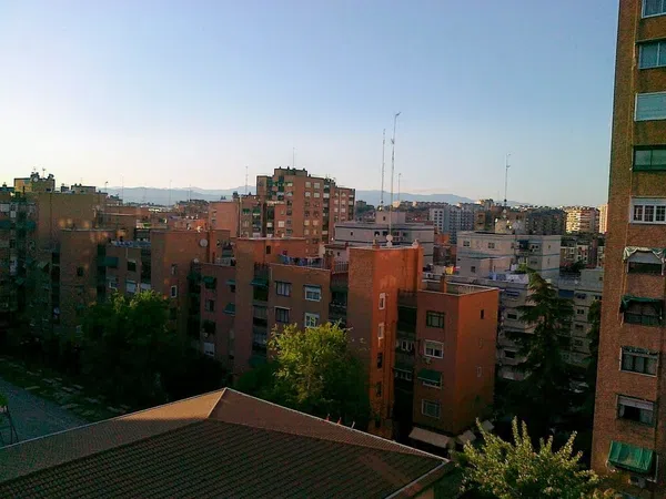 Piso en calle Valdesangil, 21 - Foto 2