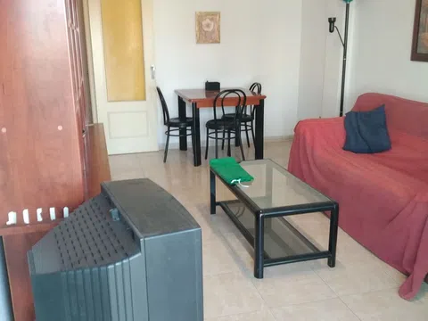Piso en plaza el Juncal, 5