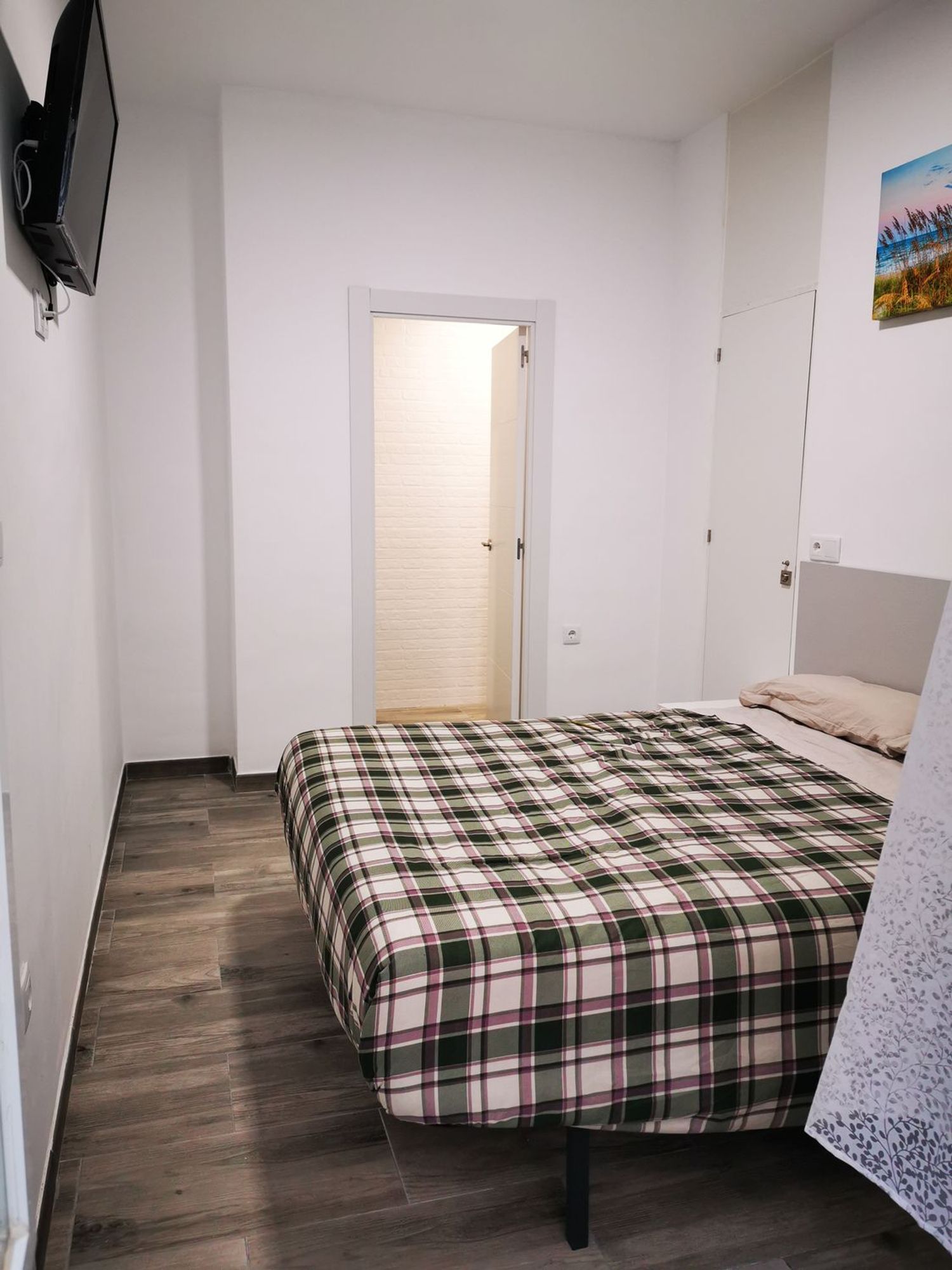 Piso en calle de Martínez de Velasco, 11 - Foto 1