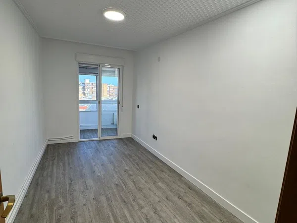 Piso en Calle de Gómez Ferrer, 45, Zona Calle Valencia - La Ermita, Zona Calle Valencia - La Ermita - Foto 5