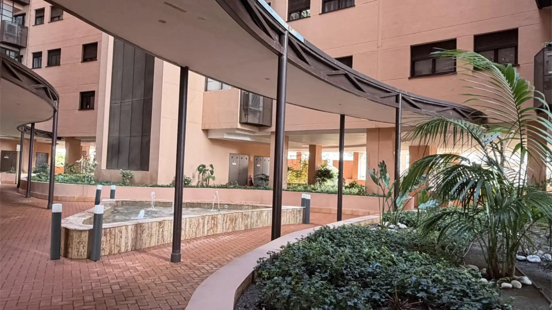 Piso en  Calle Juan de Robles 49 - Foto 8