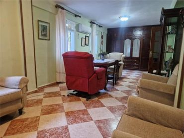 Piso en Plaza de los Salesianos - Foto 1