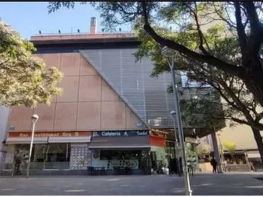 Local comercial en Centro comercial - Foto 1